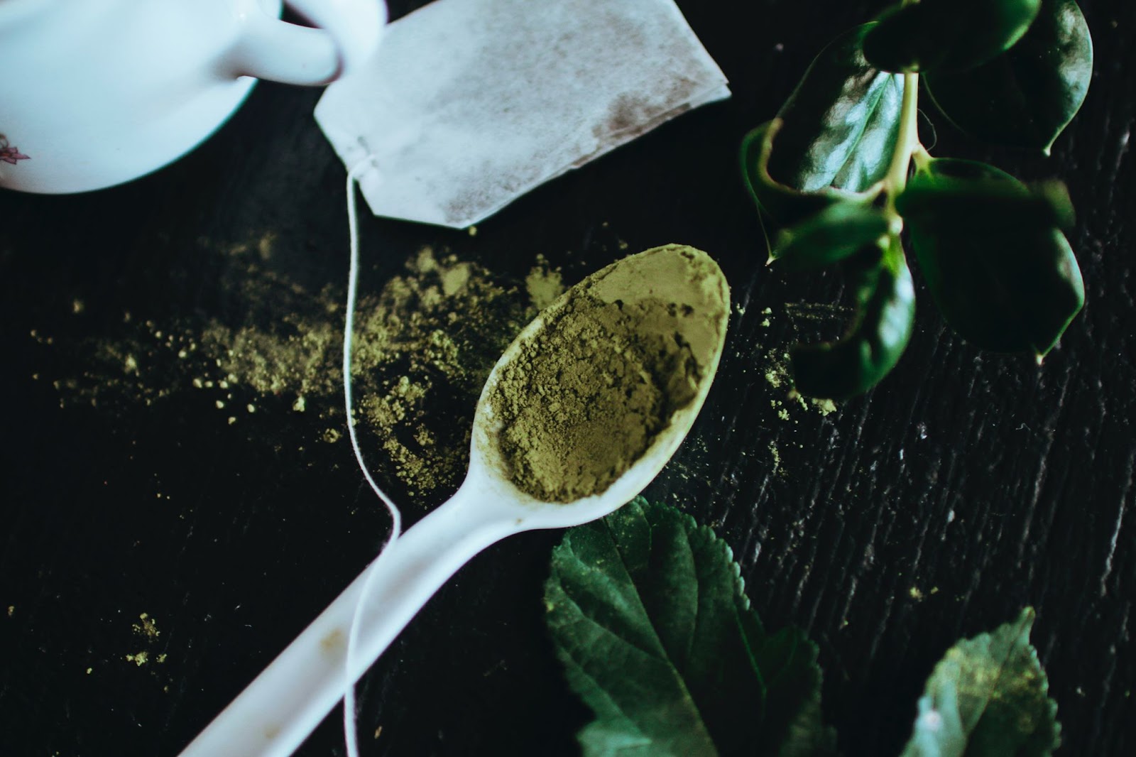 Stay Sharp: The Best Kratom Strains for Enhancing Focus and Reducing Distractions